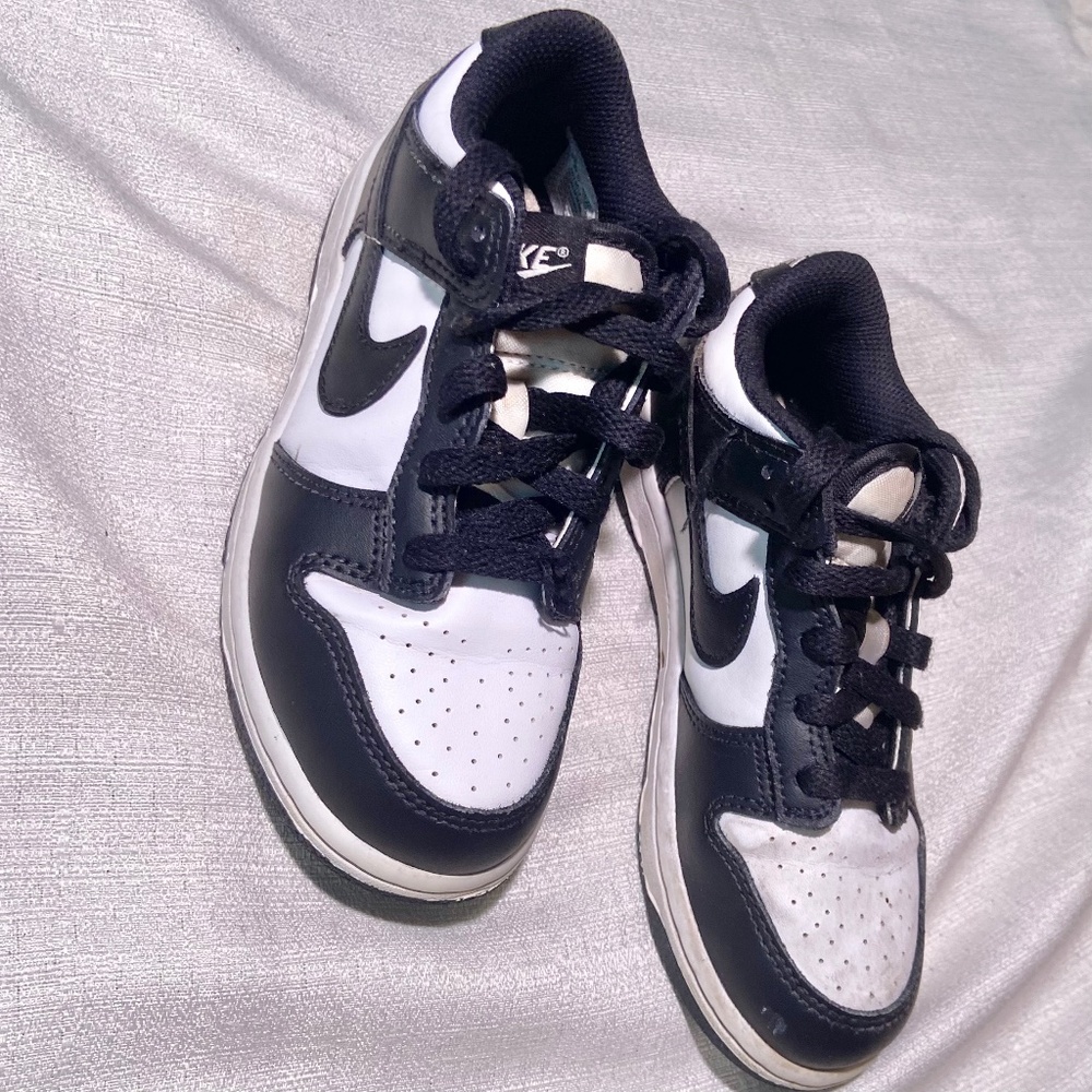 Nike Panda Shoes Big Kids 13C Low Dunks